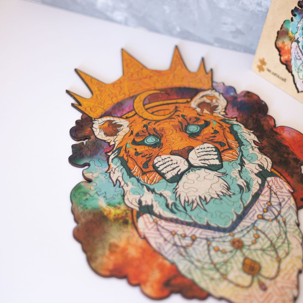 Деревянный пазл "Космический тигр"