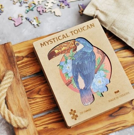 Деревянный пазл "Mystical Toucan"